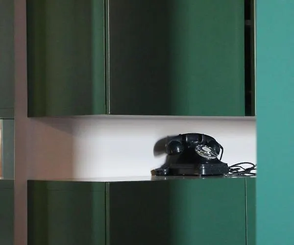 公寓 Skyline 14 In Tirana's Center 地拉那