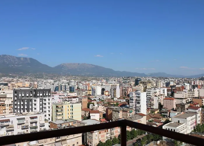 Lägenhet Skyline 14 In Tirana's Center